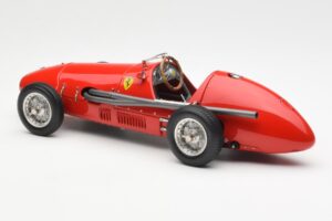 Ferrari 500 F2 #1 A. Ascari F1 Double World Champion 1952-1953 CMC 1:18 M-056 Metal - imaginea 5 din 6
