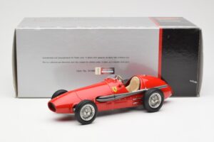 Ferrari 500 F2 #1 A. Ascari F1 Double World Champion 1952-1953 CMC 1:18 M-056 Metal - imaginea 6 din 6
