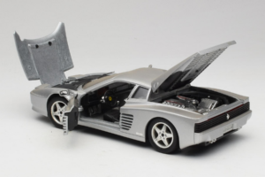 Ferrari 512 TR Argintiu Mira 1:18 6178-B1 Metal - imaginea 5 din 8