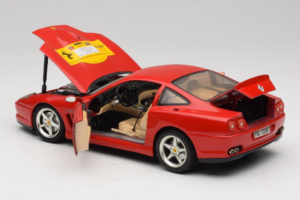 Ferrari 550 Maranello 22 Jahre Ferrari Model Club Roșu Bburago 1:18 3064-P2 Metal - imaginea 5 din 8