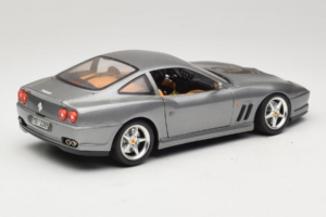 Ferrari 550 Maranello 25 Jahre Ferrari Model Club Argintiu Versiunea 2 Bburago 1:18 3064-S1 Metal - imaginea 3 din 8
