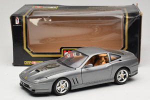Ferrari 550 Maranello 25 Jahre Ferrari Model Club Argintiu Versiunea 2 Bburago 1:18 3064-S1 Metal - imaginea 8 din 8