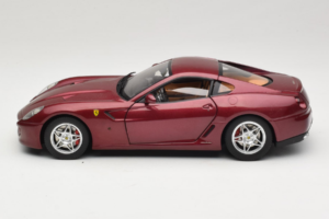 Ferrari 599 GTB Fiorano Roșu Închis Hot Wheels 1:18 M1200 Metal - imaginea 4 din 8