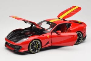 Ferrari 812 Competizione Rosso Corsa Cu Dungi Galbene Bburago 1:18 18-16915 Metal - imaginea 2 din 8