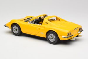 Ferrari Dino 246 GTS Galben Hot Wheels 1:18 23920 Metal - imaginea 7 din 8
