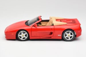 Ferrari F355 Spider Roșu Hot Wheels 1:18 25733 Metal - imaginea 4 din 8