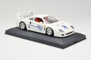 Ferrari F40 Autoliv Alb Ediție Limitată 150 buc Exclusive Cars 1:18 EC001 Metal - imaginea 6 din 9