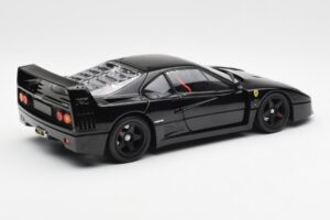 Ferrari F40 Negru Kyosho 1:18 08416BK Metal - imaginea 4 din 10
