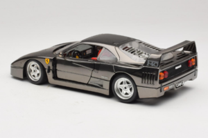 Ferrari F40 Chrome Black Bburago 1:18 3401-B1 Metal - imaginea 7 din 8