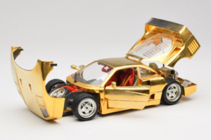Ferrari F40 Chrome Gold Limited Edition 250 pcs Bburago 1:18 3332-G1 Metal - imaginea 2 din 8