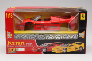Ferrari F40 Roșu Model Kit Maisto 1:18 39822 Metal
