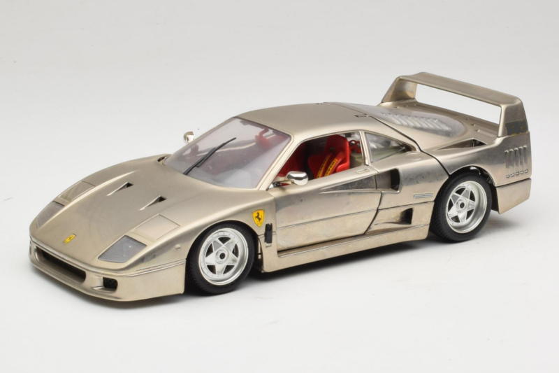 Ferrari F40 Dark Chrome Silver Kroymans Ediție Limitată Bburago 1:18 3032-C2 Metal