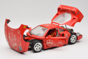Ferrari F40 Evoluzione FC Nürnberg Special Edition Roșu Bburago 1:18 3042-FCN Metal - imaginea 2 din 8