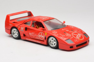 Ferrari F40 Evoluzione FC Nürnberg Special Edition Roșu Bburago 1:18 3042-FCN Metal - imaginea 6 din 8