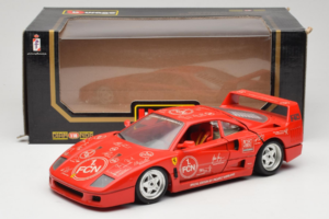 Ferrari F40 Evoluzione FC Nürnberg Special Edition Roșu Bburago 1:18 3042-FCN Metal - imaginea 8 din 8