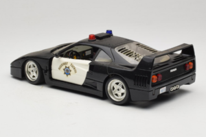 Ferrari F40 Highway Patrol Negru Alb Bburago 1:18 3022-H1 Metal - imaginea 7 din 8