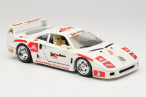 Ferrari F40 Kart-o-Mania Alb Bburago 1:18 3332-W3 Metal - imaginea 6 din 8