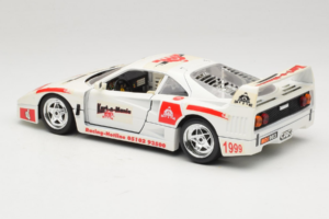 Ferrari F40 Kart-o-Mania Alb Bburago 1:18 3332-W3 Metal - imaginea 7 din 8