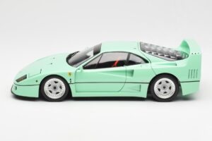 Ferrari F40 Verde Mentă Kyosho 1:18 08416MG Metal - imaginea 6 din 10
