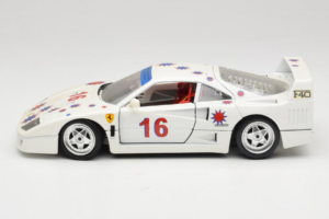 Ferrari F40 #16 Borsenmodells Alb Limited Edition 333 pcs 1987 Bburago 1:18 3332-W1 Metal - imaginea 4 din 8