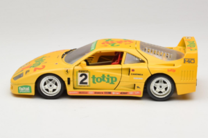 Ferrari F40 Totip Jolly Club #2 Galben Bburago 1:18 3332-Y1 Metal - imaginea 4 din 8