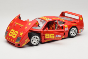 Ferrari F40 LM #86 Ch. Pozzi IMSA 24 Hours of Le Mans 1985 Roșu Bburago 1:18 3332-P6 Metal - imaginea 2 din 8