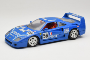 Ferrari F40 Pilot #56 Albastru Bburago 1:18 3332-BL1 Metal