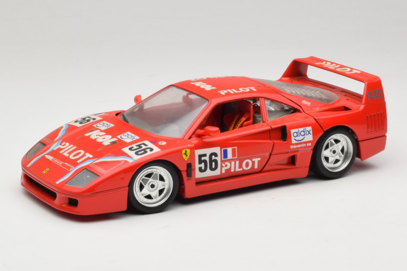 Ferrari F40 #56 Pilot Roșu 1987 Bburago 1:18 3332-P2 Metal