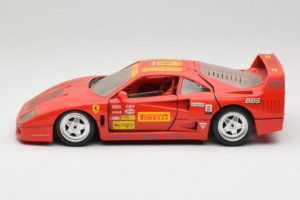 Ferrari F40 Pirelli BBS Roșu Bburago 1:18 3032-P4 Metal - imaginea 4 din 8