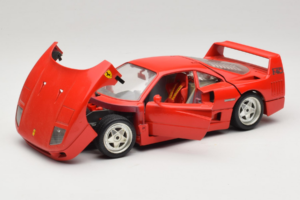 Ferrari F40 Roșu Diamond Edition Bburago 1:18 3022-P1 Metal - imaginea 2 din 8