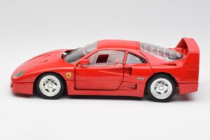 Ferrari F40 Roșu Hot Wheels 1:18 23911 Metal - imaginea 4 din 8