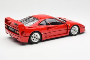 Ferrari F40 Roșu Kyosho 1:18 08416R2 Metal - imaginea 4 din 10