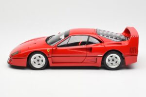 Ferrari F40 Roșu Kyosho 1:18 08416R2 Metal - imaginea 6 din 10