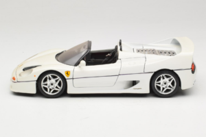 Ferrari F50 Cabriolet Alb Bburago 1:18 3352-W1 Metal - imaginea 4 din 8