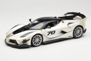 Ferrari FXX-K Evo #70 Alb Bburago 1:18 18-16012 Metal