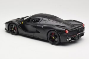 Ferrari LaFerrari F150 Matte Black Bburago 1:18 18-16901BK Metal - imaginea 7 din 8