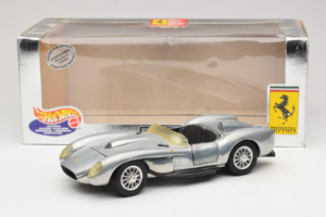 Ferrari Testa Rossa Chrome Silver Hot Wheels 1:18 25737 Metal - imaginea 8 din 8