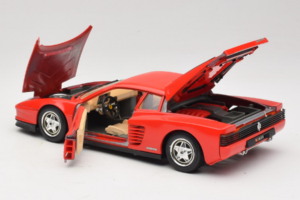 Ferrari Testarossa PPG Auto Refinish Roșu Bburago 1:18 3039-P3 Metal - imaginea 5 din 8