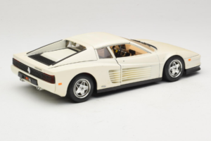 Ferrari Testarossa Alb Bburago 1:18 3019-W1 Metal - imaginea 3 din 8