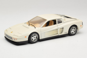 Ferrari Testarossa Alb Bburago 1:18 3019-W1 Metal