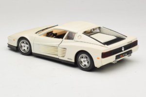 Ferrari Testarossa Alb Bburago 1:18 3019-W1 Metal - imaginea 7 din 8