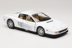 Ferrari Testarossa Alb Miami Vice Hot Wheels 1:18 P9904 Metal - imaginea 4 din 6