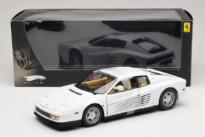 Ferrari Testarossa Alb Miami Vice Hot Wheels 1:18 P9904 Metal - imaginea 6 din 6