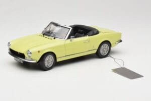 Fiat 124 Spider BS1 Galben Sun Star 1:18 4921 Metal