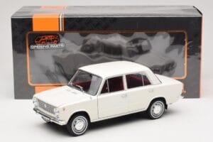 Fiat 124 Alb IXO 1:18 18CMC205OP Metal - imaginea 8 din 8