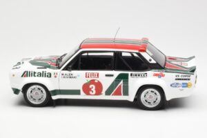 Fiat 131 Abarth #3 M. Alen / I. Kivimaki Winner Rally 1000 Lakes 1980 Kyosho 1:18 08376H Metal - imaginea 4 din 8