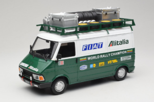 Fiat 242 Alitalia Rally Team Assistance With Trailer 1978 IXO 1:18 18CMC027WX Metal - imaginea 2 din 7