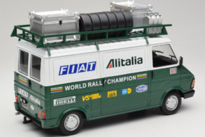 Fiat 242 Alitalia Rally Team Assistance With Trailer 1978 IXO 1:18 18CMC027WX Metal - imaginea 3 din 7