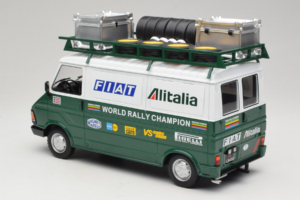 Fiat 242 Alitalia Rally Team Assistance With Trailer 1978 IXO 1:18 18CMC027WX Metal - imaginea 6 din 7