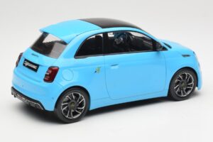 Abarth 500e Albastru IXO 1:18 MCG18499 Metal - imaginea 2 din 6
